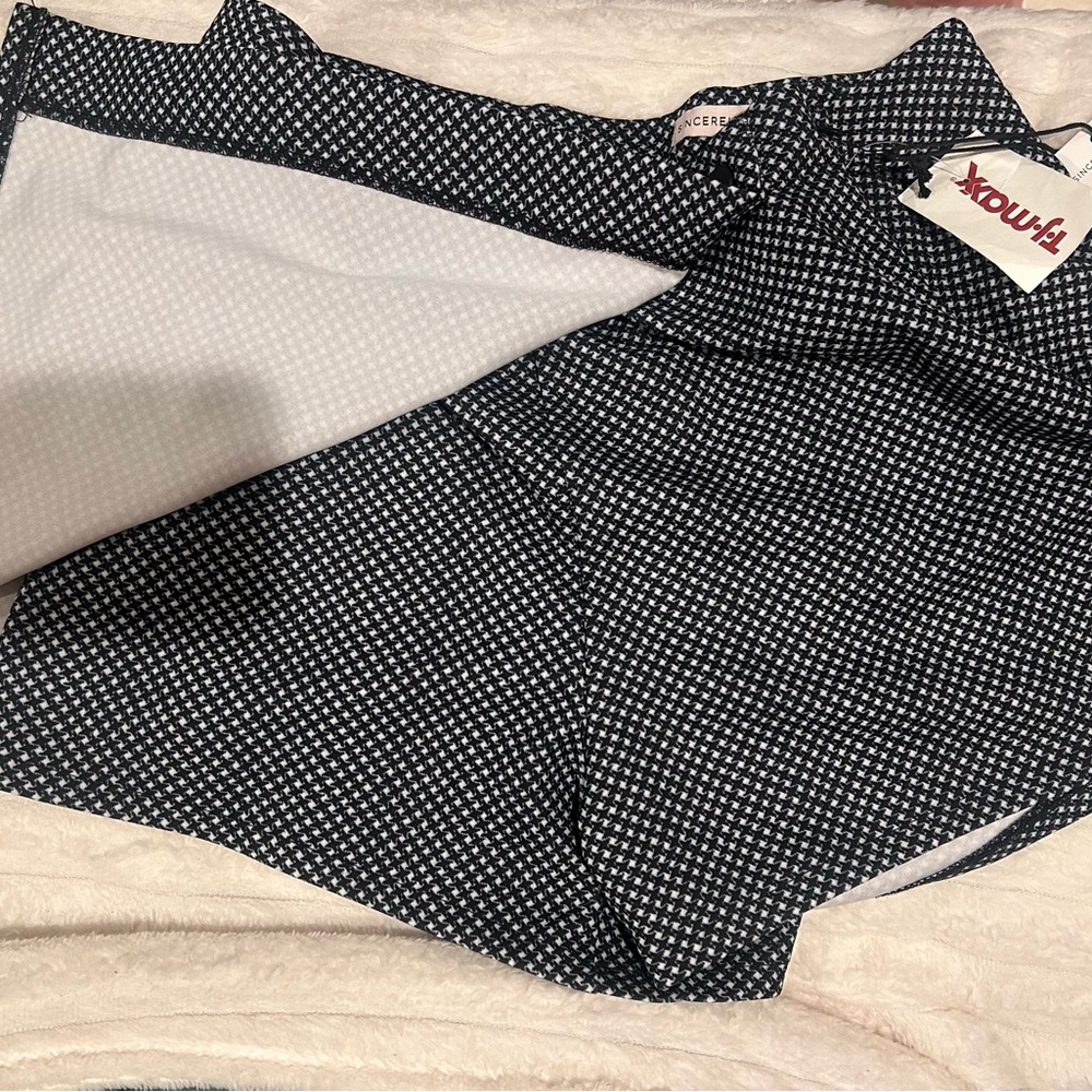 Black and White Dotted Patterned Skirt Shorts